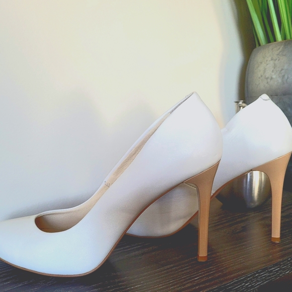 Wedding heels - Picture 1 of 7